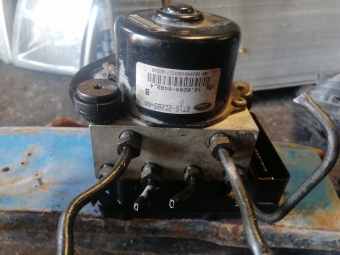 FORD CONNECT ABS BEYNİ ÇIKMA
