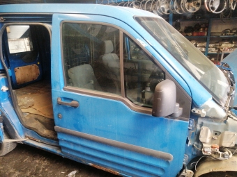 FORD CONNECT SAĞ ÖN KAPI ÇIKMA