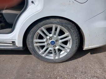 Ford Courier Çelik Jant Takım Çıkma