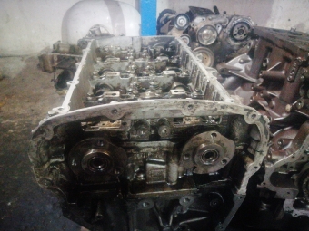 FORD CUSTOM 2.2 SİLİNDİR KAPAĞI ÇIKMA
