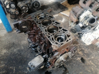 FORD TRANSİT 155 PS YARIM MOTOR ÇIKMA