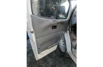 FORD TRANSİT KAPI DÖŞEMESİ 2001
