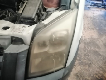 Ford Transit V347 Sağ Far Çıkma