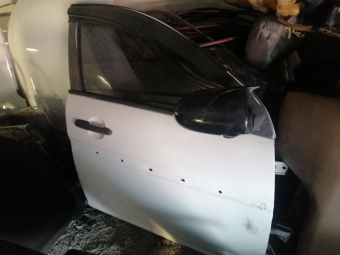 Hyundai Accent Era Sağ Ön Kapı Çıkma